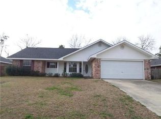 13535 Huntington Cir, Gulfport, MS 39503