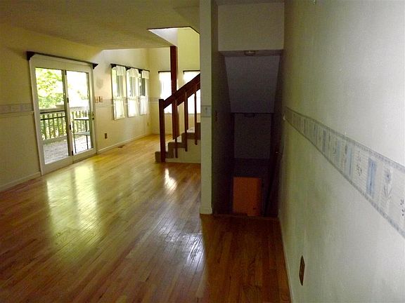 5th image of 2053 E Waters Edge Dr #6