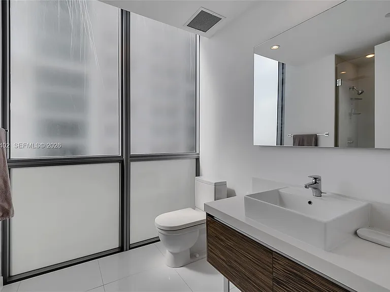 1100 Biscayne Blvd #3901 — Photo 20