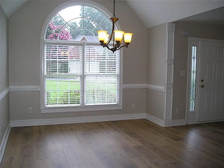 2830 The Terraces Way — Photo 7