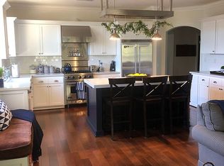 987 Red Pine Dr, Simi Valley, CA 93065