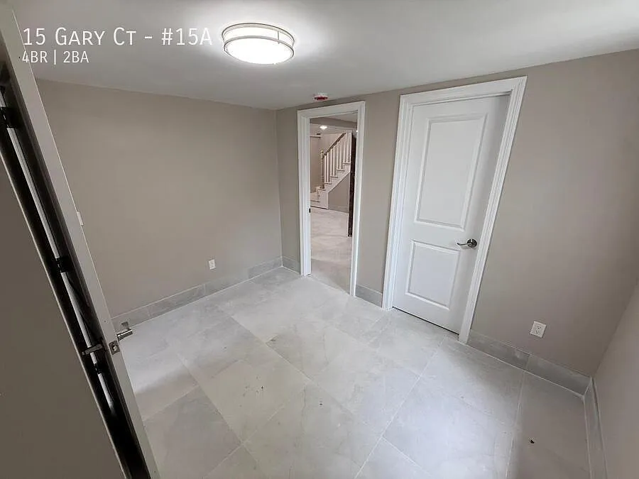 15 Gary Ct — Photo 4