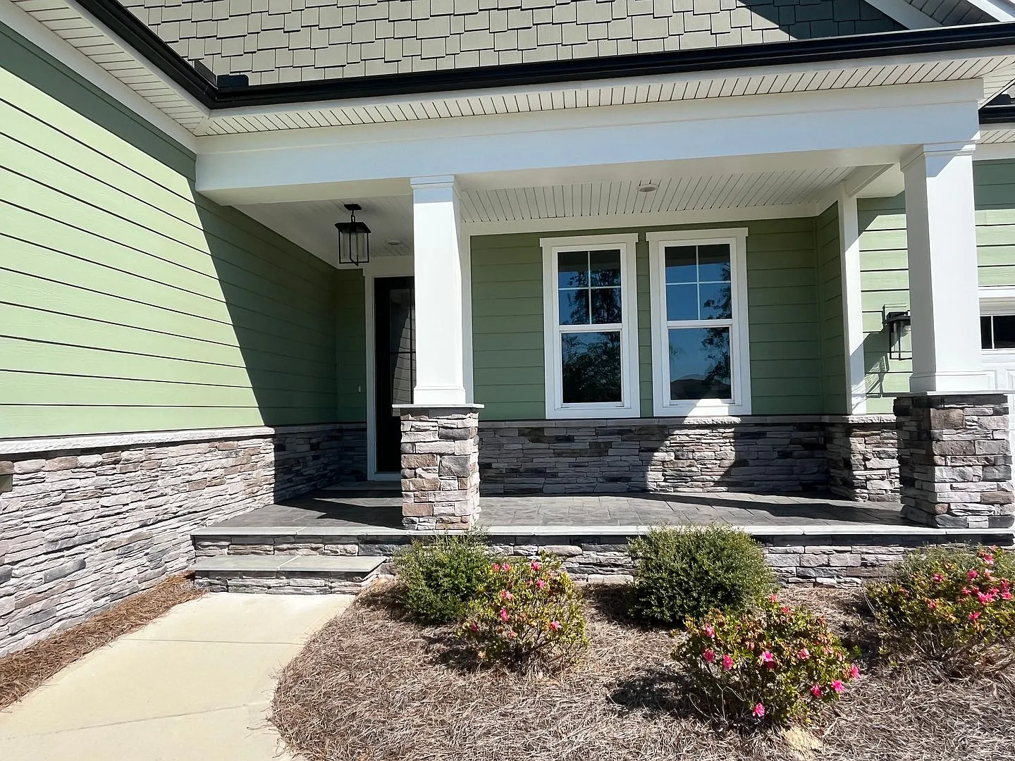 New Waterfront Community 3 bedroom 3 bath home in Castle Hayne — Photo 3