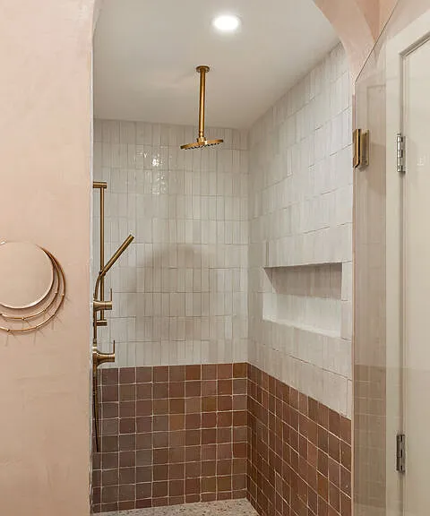 2204 Fox Ln — Photo 15