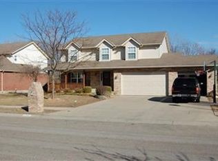 5396 Lakeside Dr, Fairfield, OH 45014