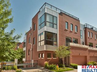 1214 Mayberry Plz #83, OMAHA, NE 68108