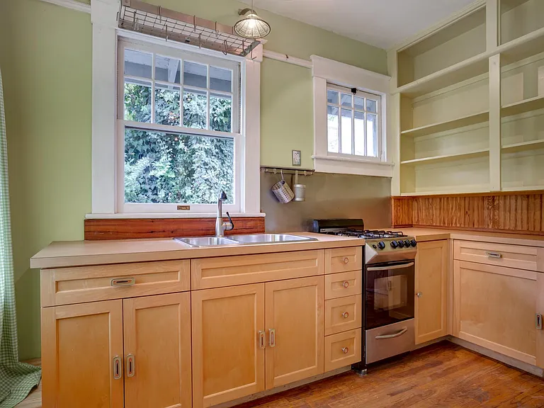 309 Tate St #2 — Photo 3