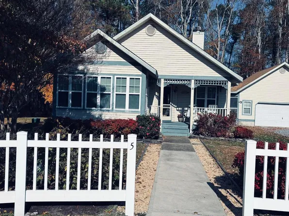 5 Mary Joe Ct, Ocean View, DE 19970
