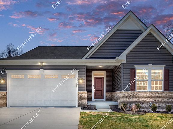 3rd image of 9016 Maple Run Dr