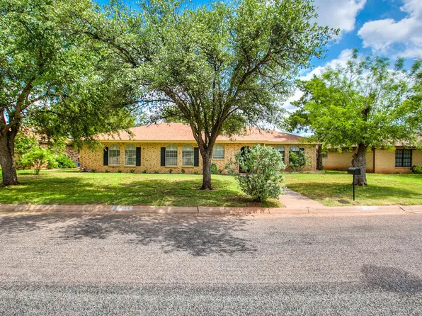 3306 Timber Ridge Dr, San Angelo, TX 76904