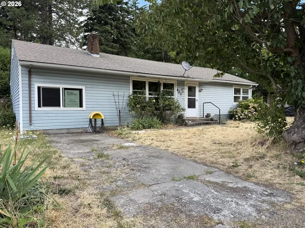 421 SE Sunset Rd, Cascade Locks, OR 97014