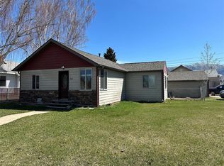2126 Oregon Ave, Butte, MT 59701