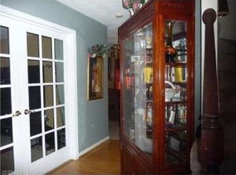 4th image of 327 Stonehenge Dr