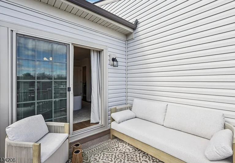21 Dahlia Dr — Photo 18