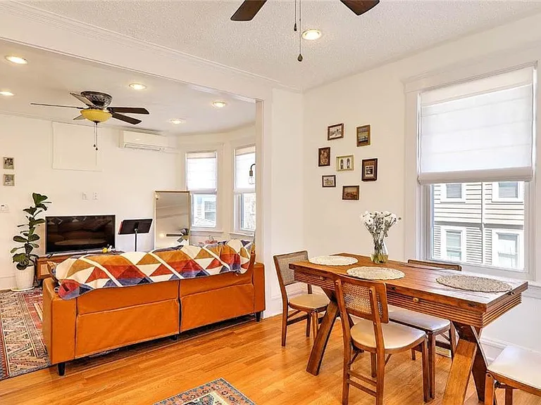 430 Morris Ave #2 — Photo 6