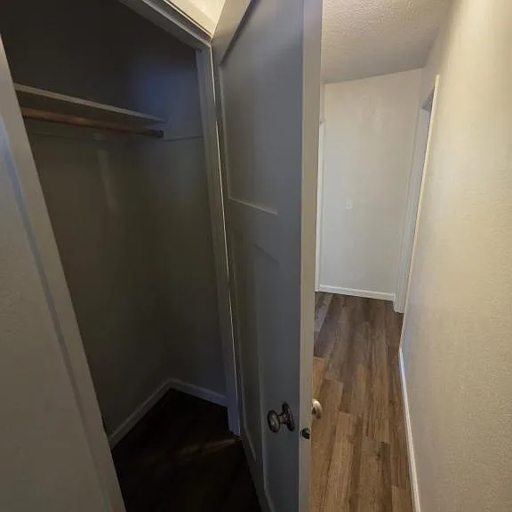 140 Lewis Ave — Photo 3