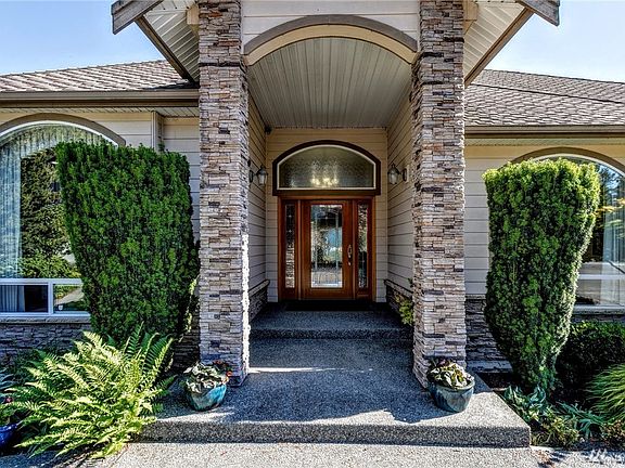 4th image of 4660 Raptor Ln