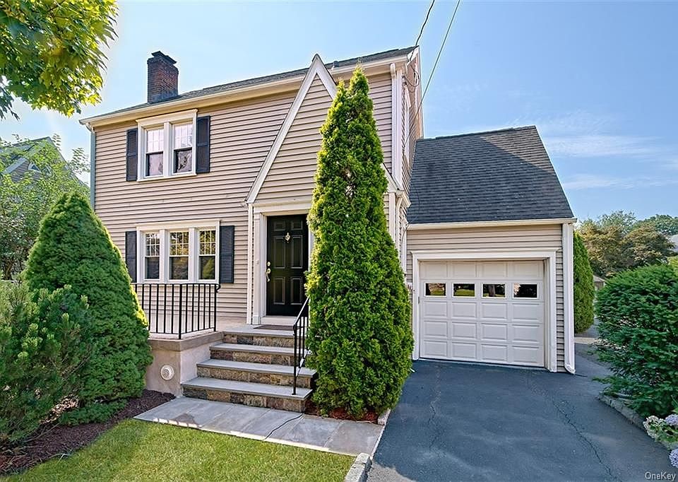 1st image of 89 Shelley Ave