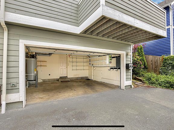 2nd image of 219 23rd Ave