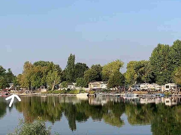 Snug Harbor off Ryer Island