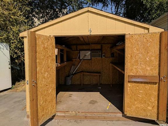 5th image of 1025 S Mead Cir