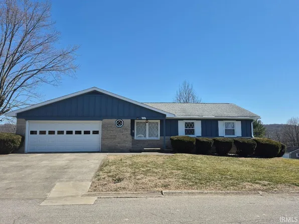 514 W 10th St, Oolitic, IN 47451