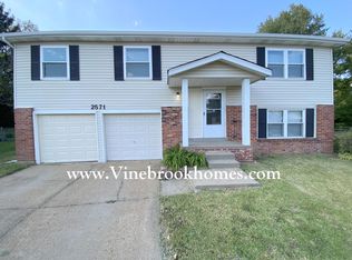 2571 Seascape Ct, Florissant, MO