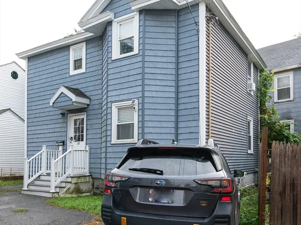 17 Arlington St, Haverhill, MA 01830