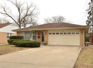 701 Austin Ave, Park Ridge, IL 60068