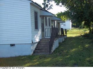 117 Bogard Cir APT 11, Spring Lake, NC 28390