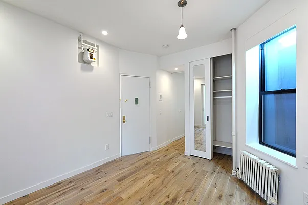 Rented by Aether Property Group | media 26