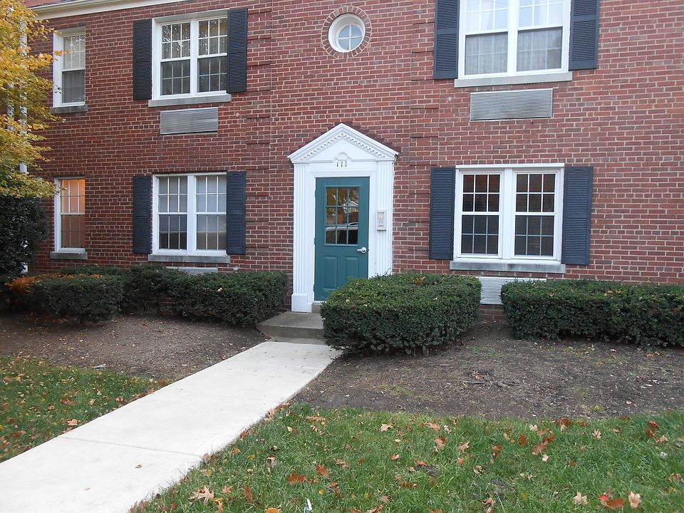 1st image of 111 E Glebe Road # A Fl 1ST