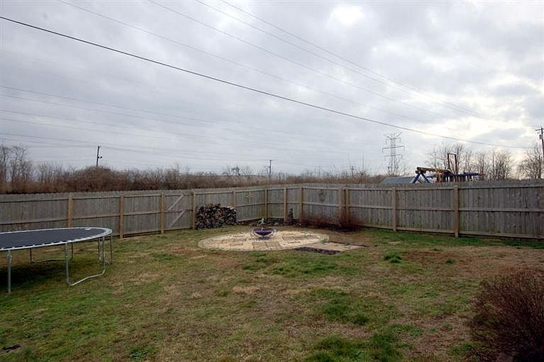 2nd image of 2557 Spring Valley Loop