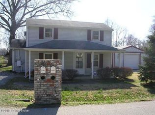 6703 Capella Ln, Louisville, KY 40258