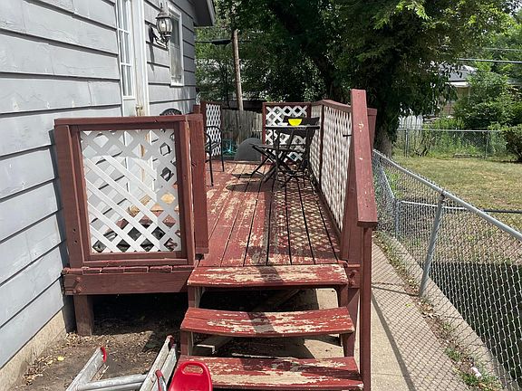 4th image of 710 W Pine St