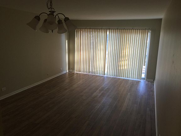 3rd image of 5101 Carriageway Dr Unit B-107
