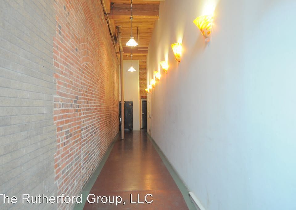 2nd image of 1308 Washington Ave APT 4A
