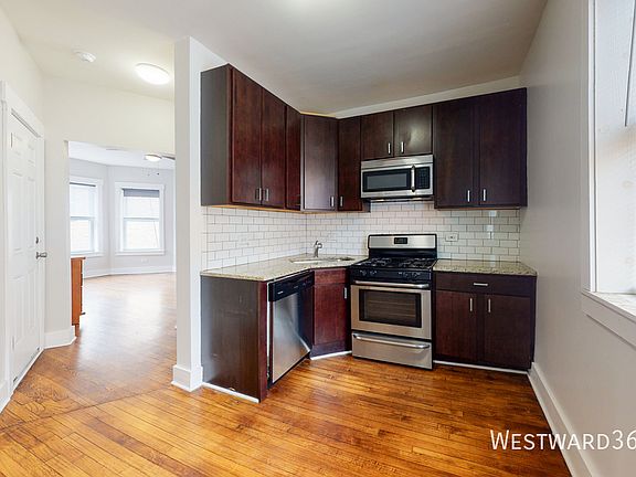 4th image of 1664 W Farwell Ave APT 3W