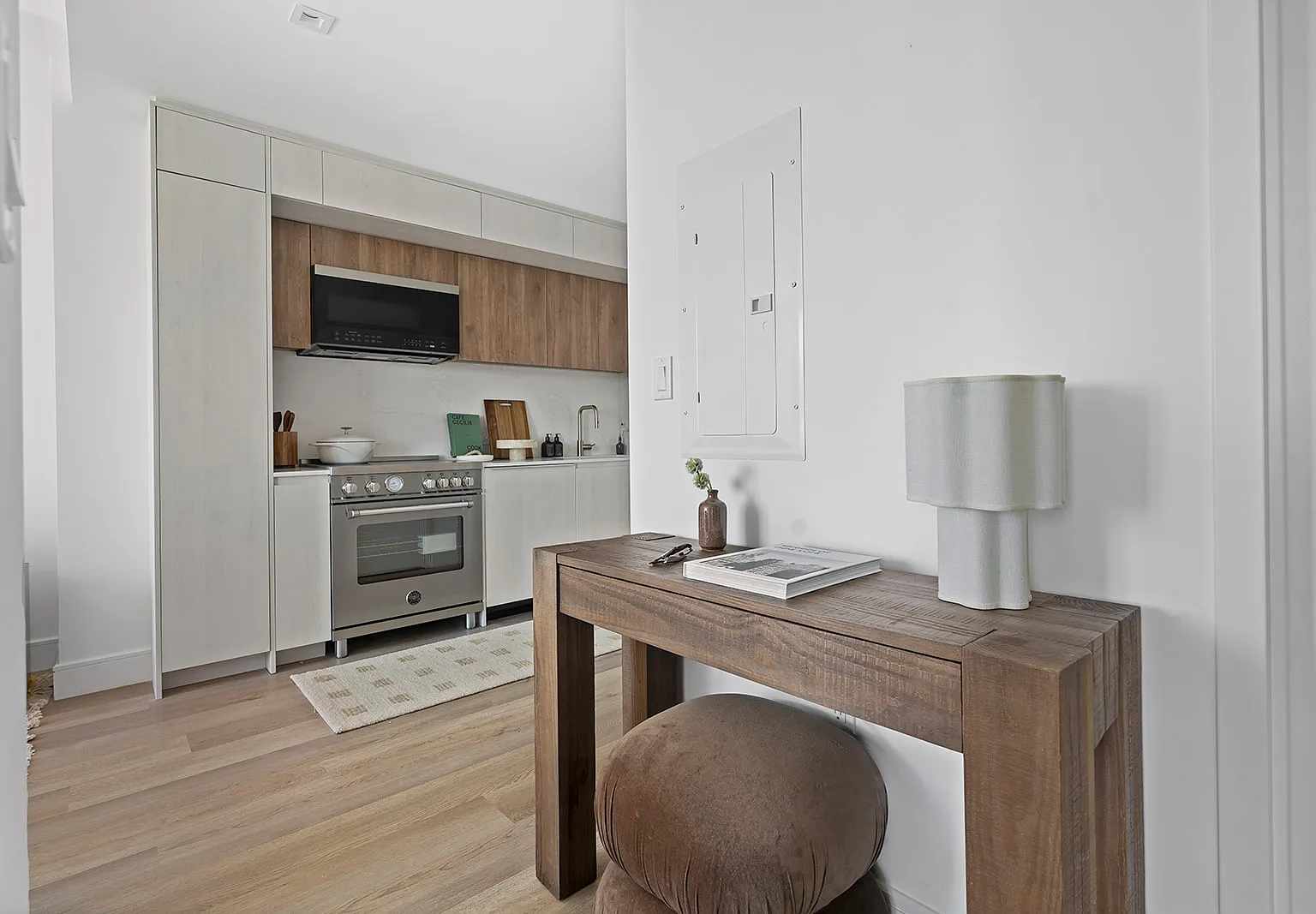644 East 14th Street — Photo 4