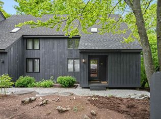 Castlerock, Warren, VT 05674