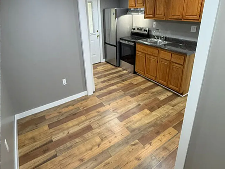 207 Wynn St — Photo 2