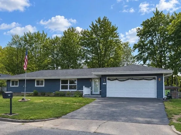 1102 Cleveland St, Niagara, WI 54151