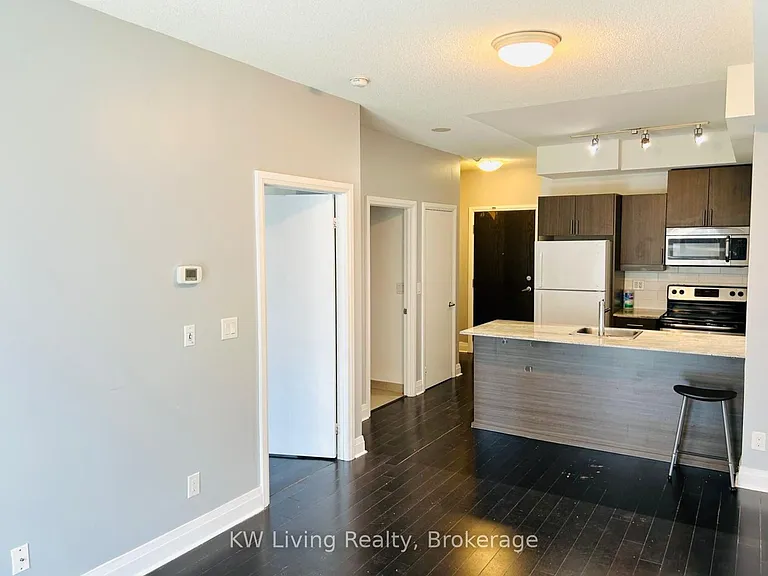 17 Kenaston Gdns #418 — Photo 13