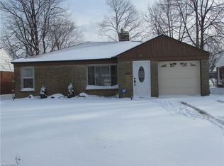 1753 Longwood Dr, Mayfield Heights, OH