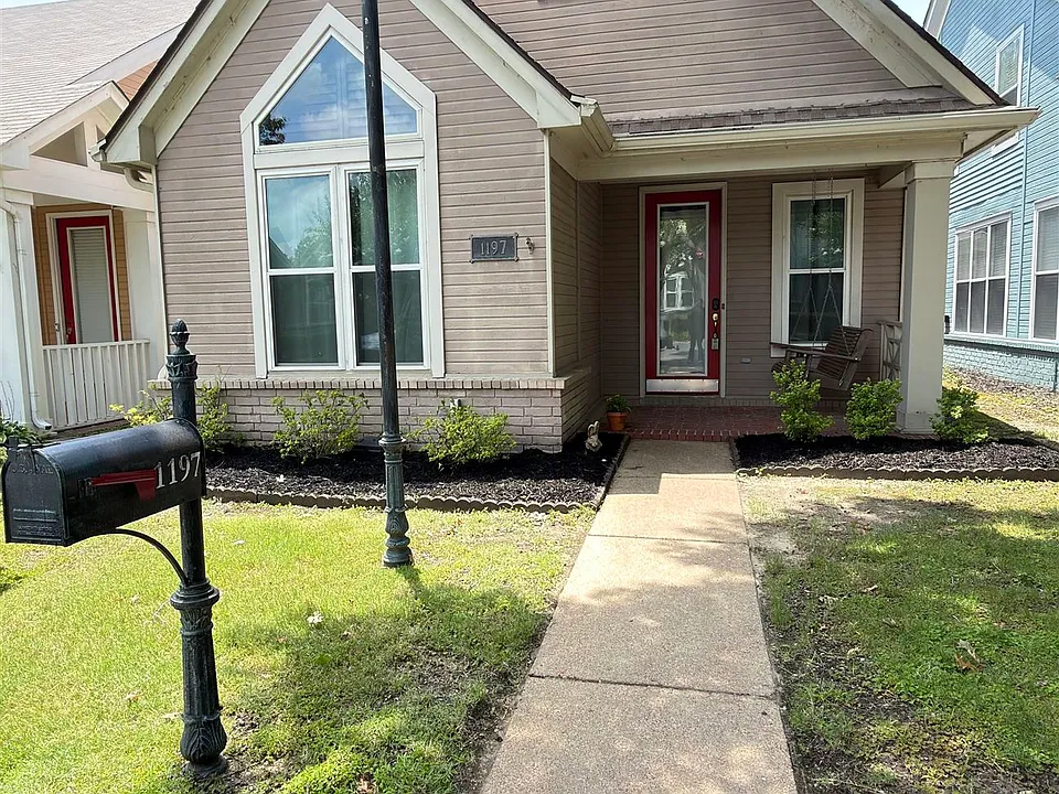 1197 Misty Isle Dr