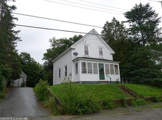 10 Searles St, Livermore Falls, ME 04254