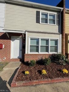 809 Harbour North Dr, Chesapeake, VA, 23320