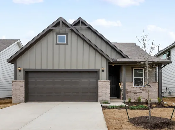 137 Prairie Falls Dr, Hutto, TX 78634