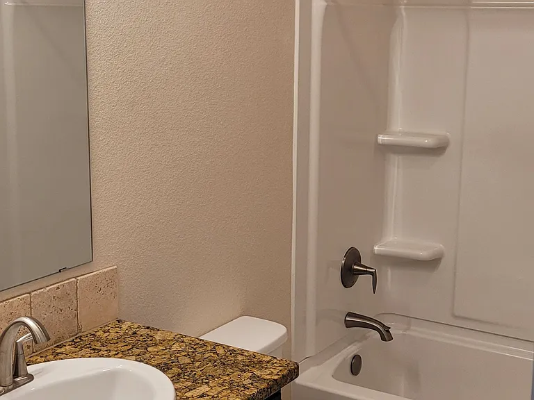 10113 Viola Ave — Photo 15