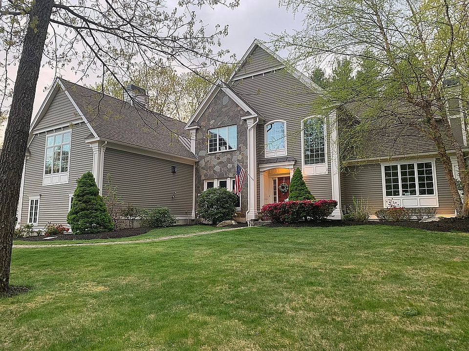 2nd image of 32 Robinson Dr
